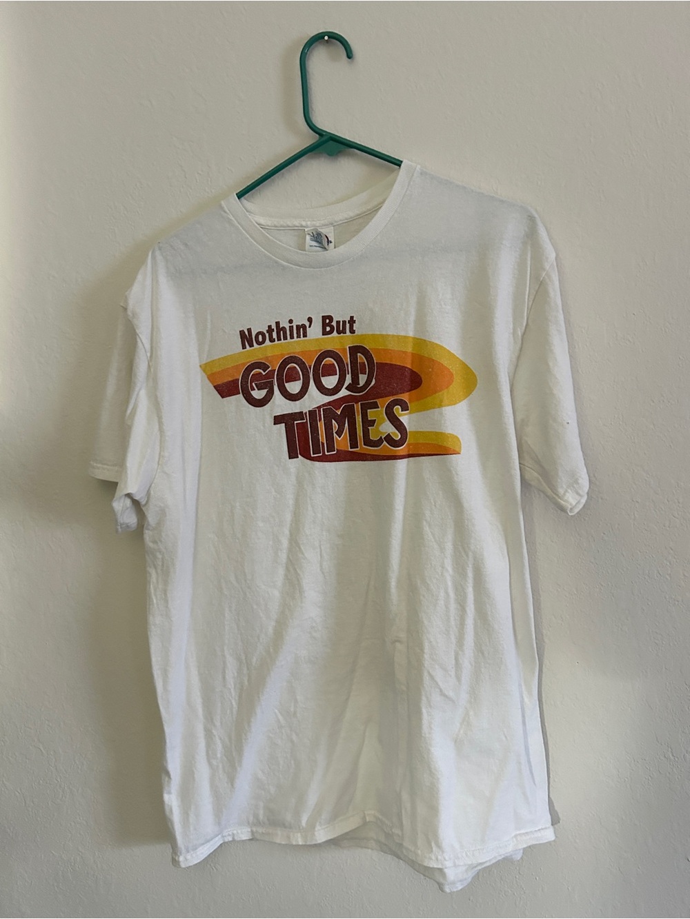 Hanes White Short Sleeve Tee with Yellow and Brown Retro Graphic